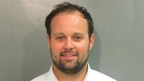 Supreme Court declines child porn appeal from former TV star .